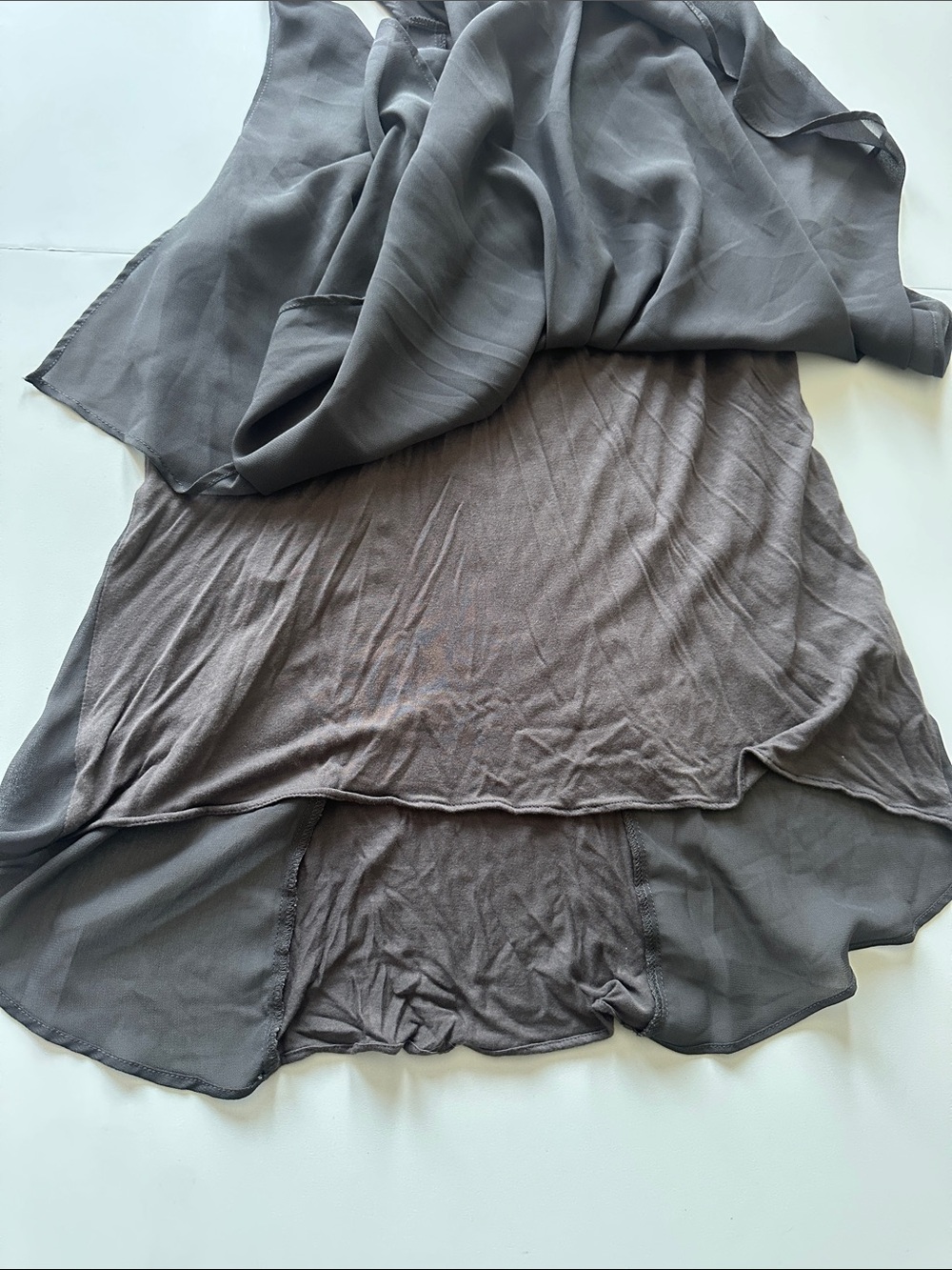 L—Doe & Rae Charcoal Gray Chiffon Racerback Camisole - Picture 5 of 11